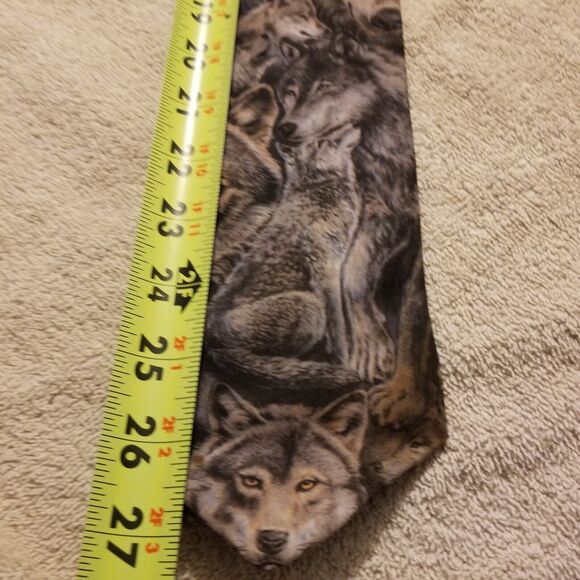 Vintage Men's Neck Tie D'em Crazy Wolves Brown D.C. Enterprises 1990's USA - Picture 8 of 9